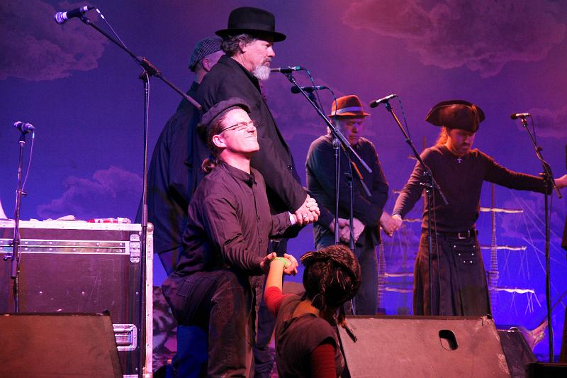 Spooky Mens Chorale  397.jpg